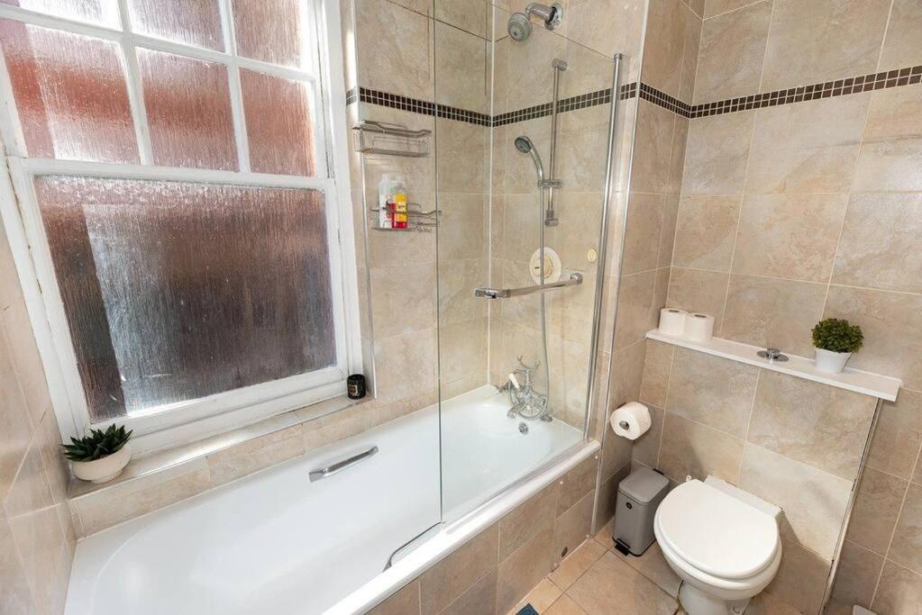 Discover London Central 2 Bedroom In Kensington מראה חיצוני תמונה